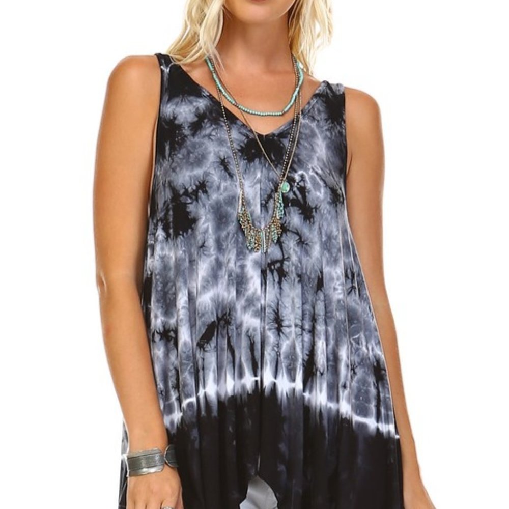 New Urban X Sleeveless Crystal Tie Die V Neck